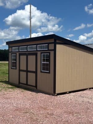 12 x 16 Studio. #5739