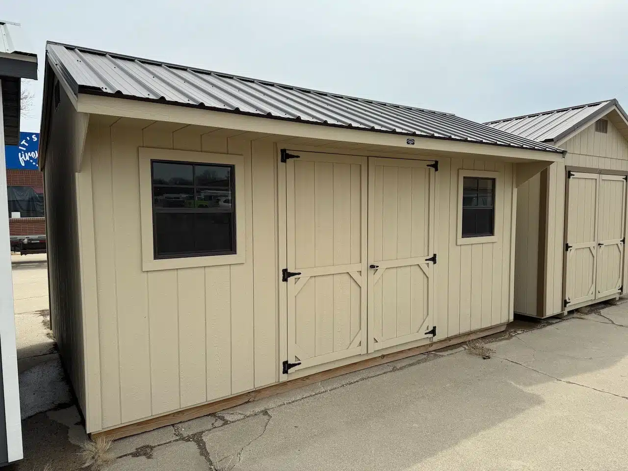 10x16 Quaker shed. #6384
