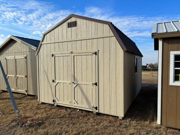 Beige High Barn shed in shed lot
