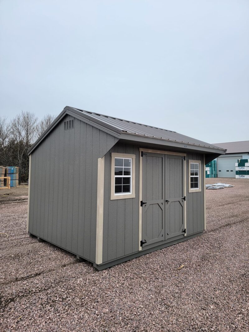 10x12 Quaker