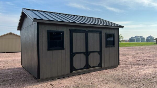 12 x 16 ranch. #7060