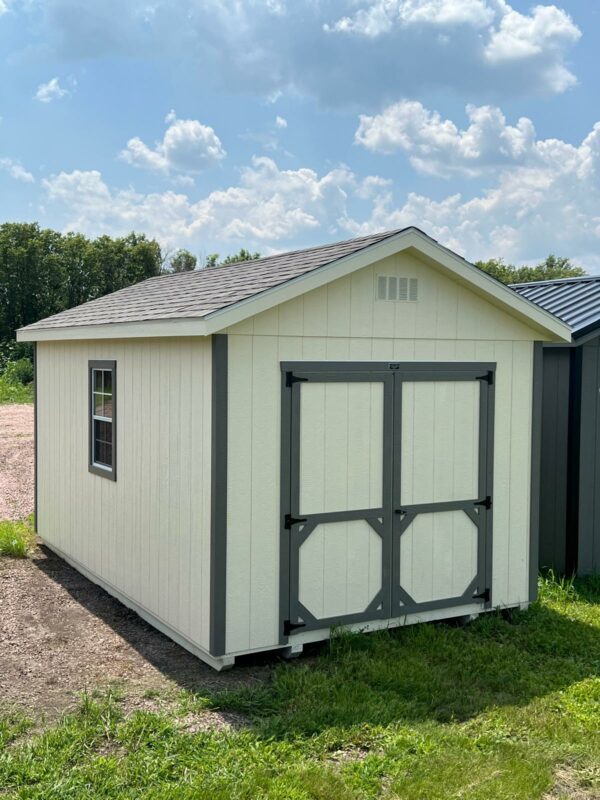 10 x 16 Ranch.