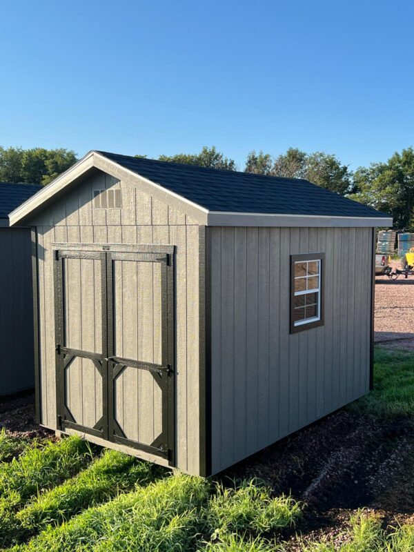 8 x 12 ranch.