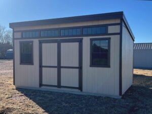 10 x 16 Studio