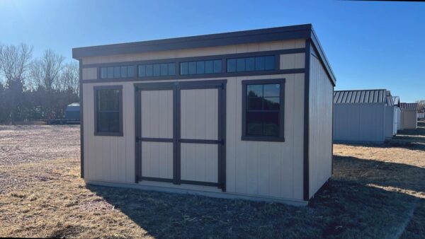 10 x 16 Studio