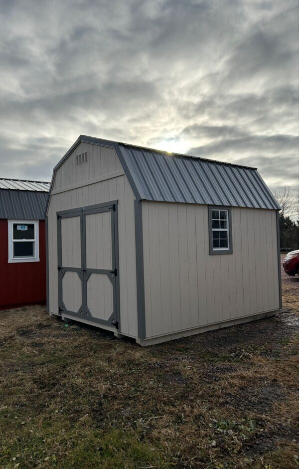 10 x 12 High Barn. #7300