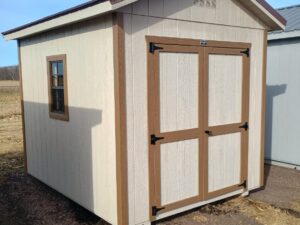 8 x 10 ranch. #7405