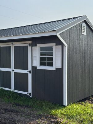 10 x 16 Quaker. #7590