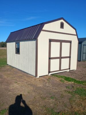 12 x 16 High Barn. #7761