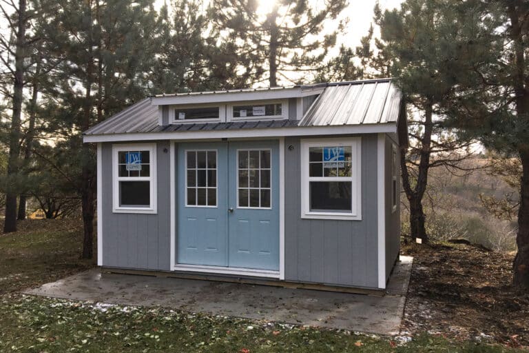 Southern Classic shed on concrete